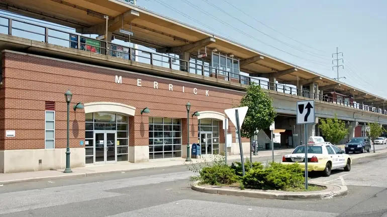 LIRR Merrick 3